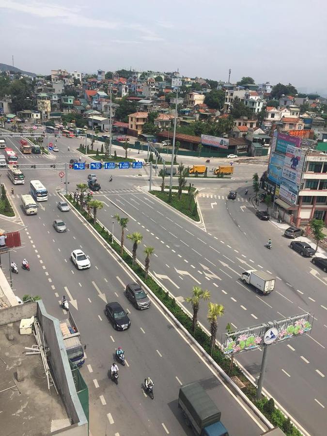 Dayth Hotel Халонг Екстер'єр фото