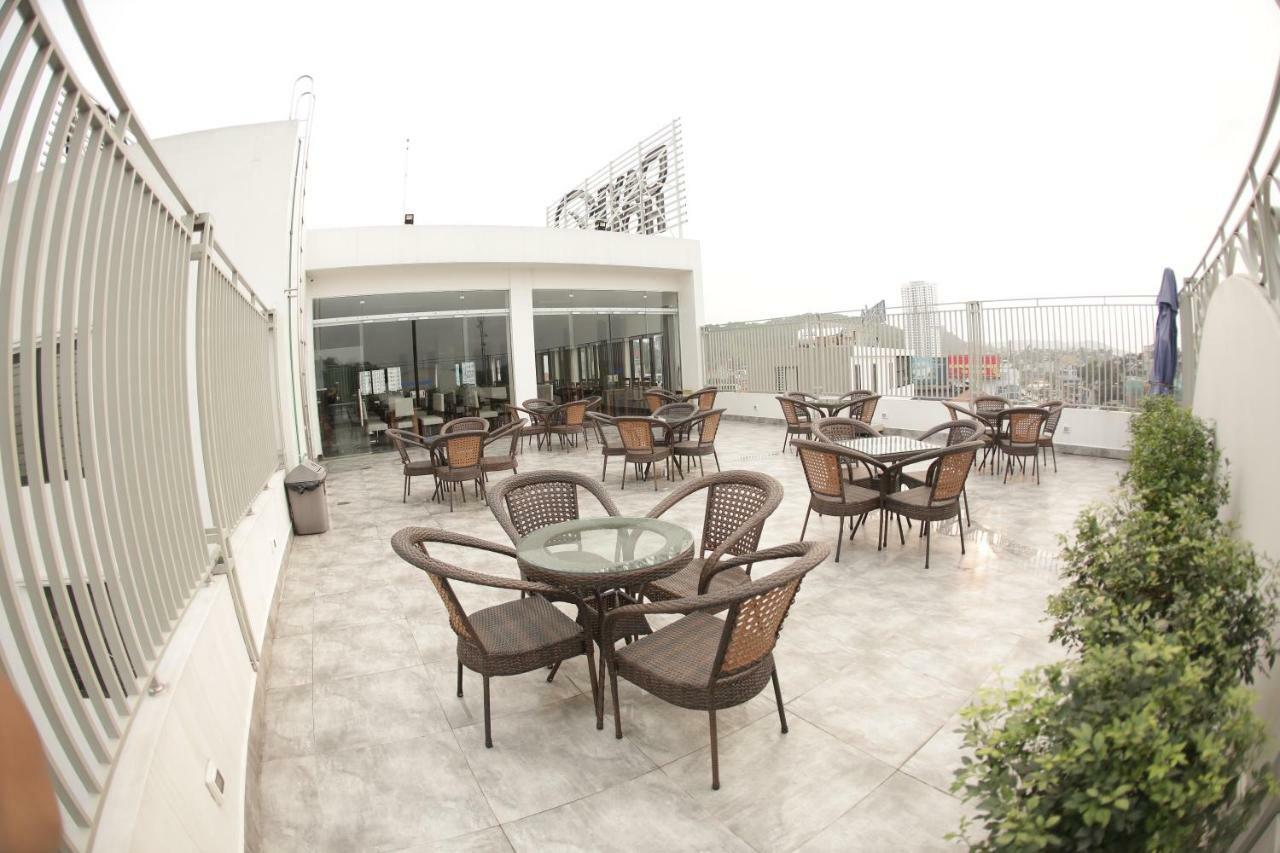 Dayth Hotel Халонг Екстер'єр фото